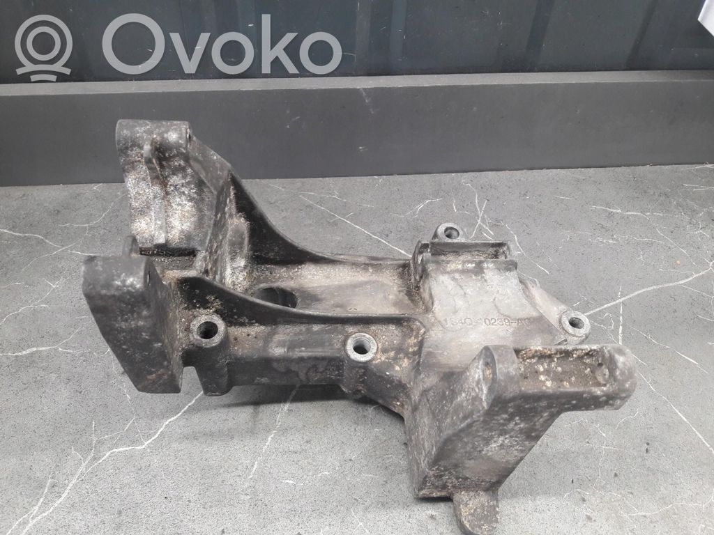 Generator/alternator bracket   1S4Q10239AC