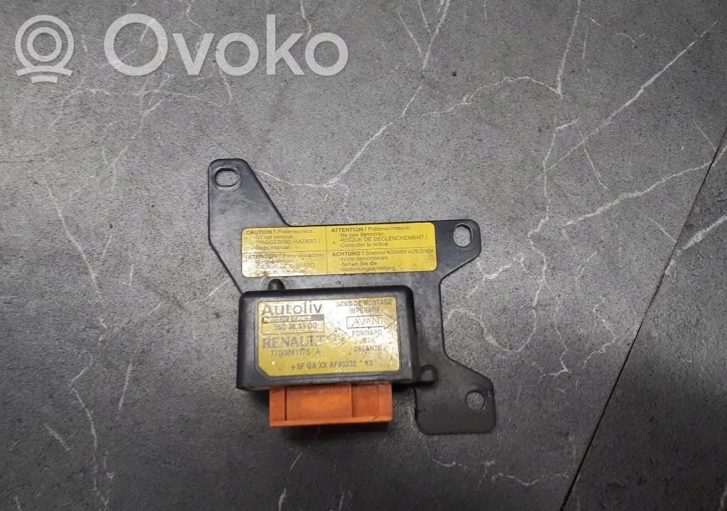 Renault Megane I Module de contrôle airbag 