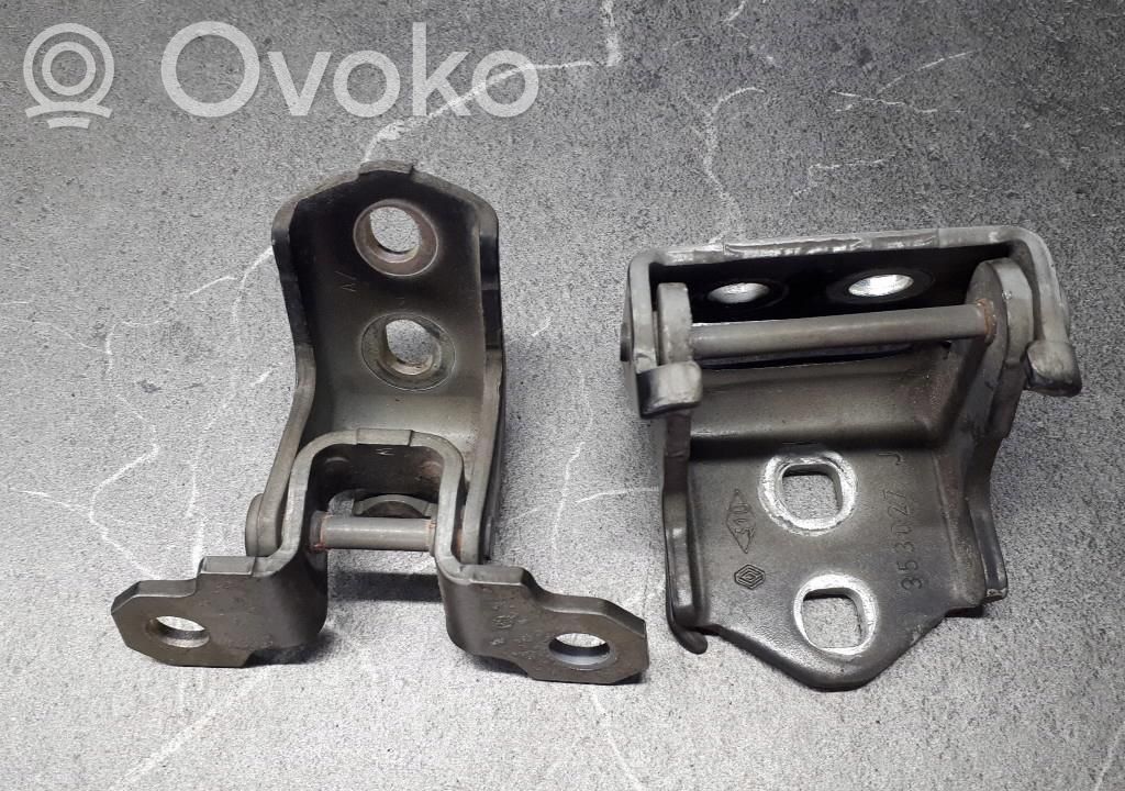 Renault Twingo II Front door hinge set 