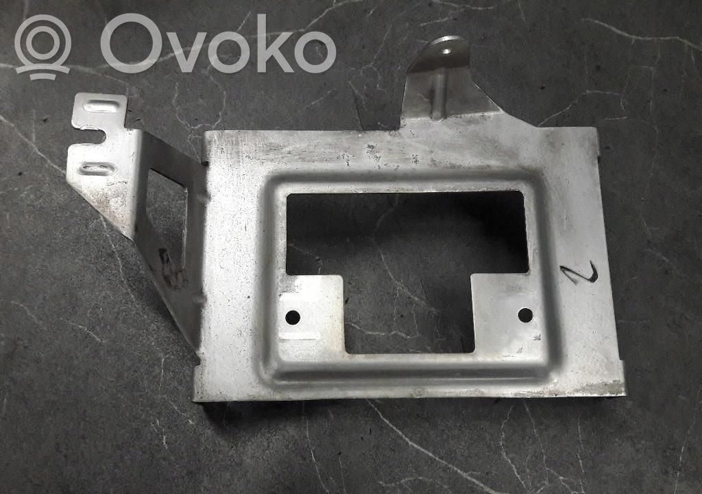 Audi A8 S8 D3 4E Support de pare-chocs arrière 