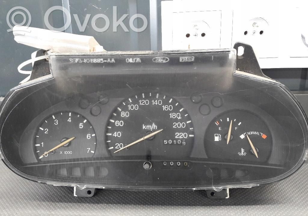 Ford Escort Speedometer (instrument cluster) 