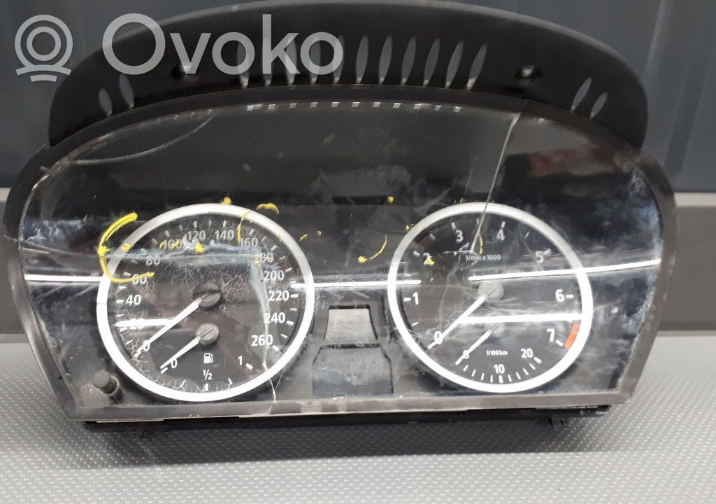 BMW 5 E60 E61 Speedometer (instrument cluster) 