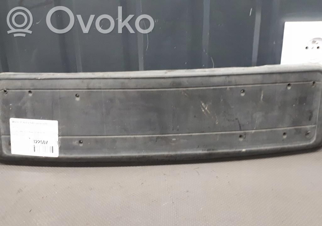 BMW 3 E46 Numerių laikiklis 