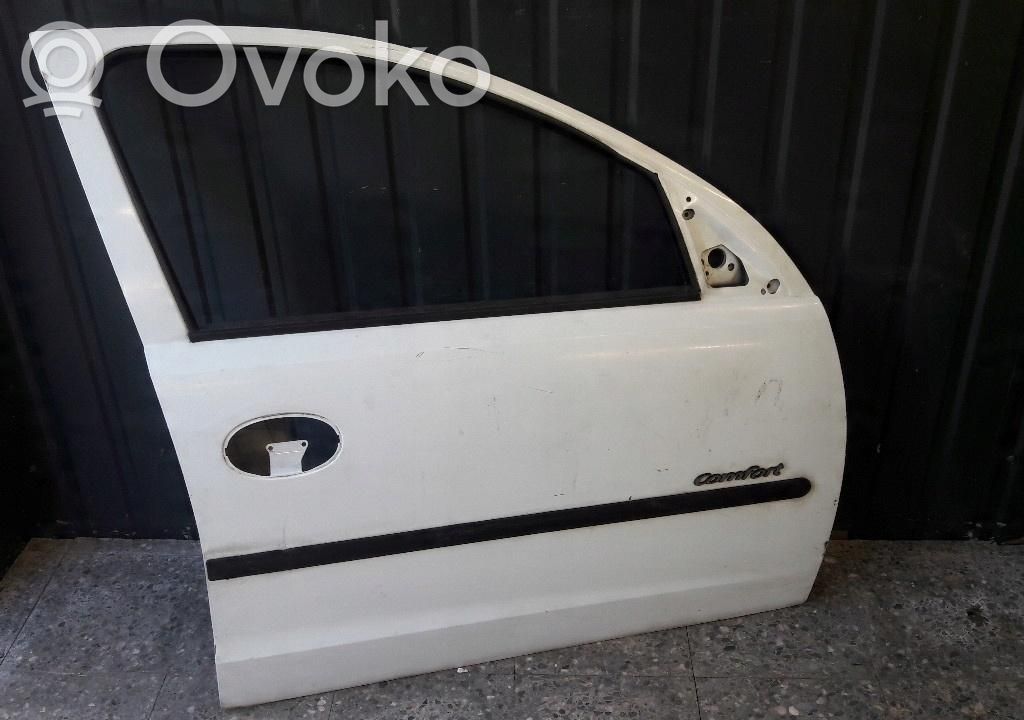 Opel Corsa C Front door 
