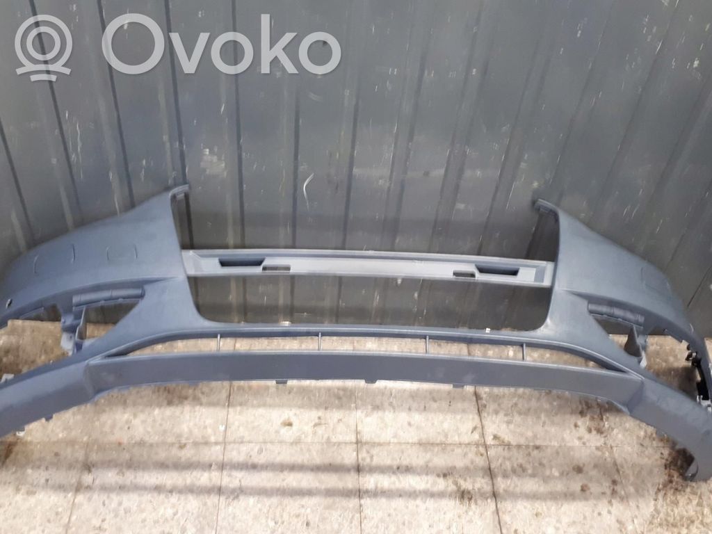 Front bumper   8V0807437