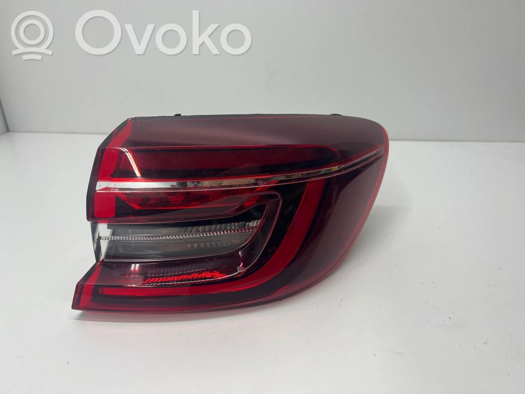 Renault Clio V Aizmugurējais lukturis virsbūvē 