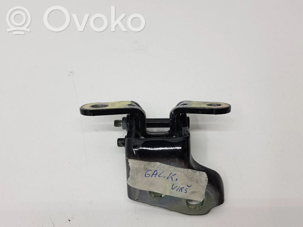 Renault Clio V Aizmugurē augšējā vira (eņģe) 