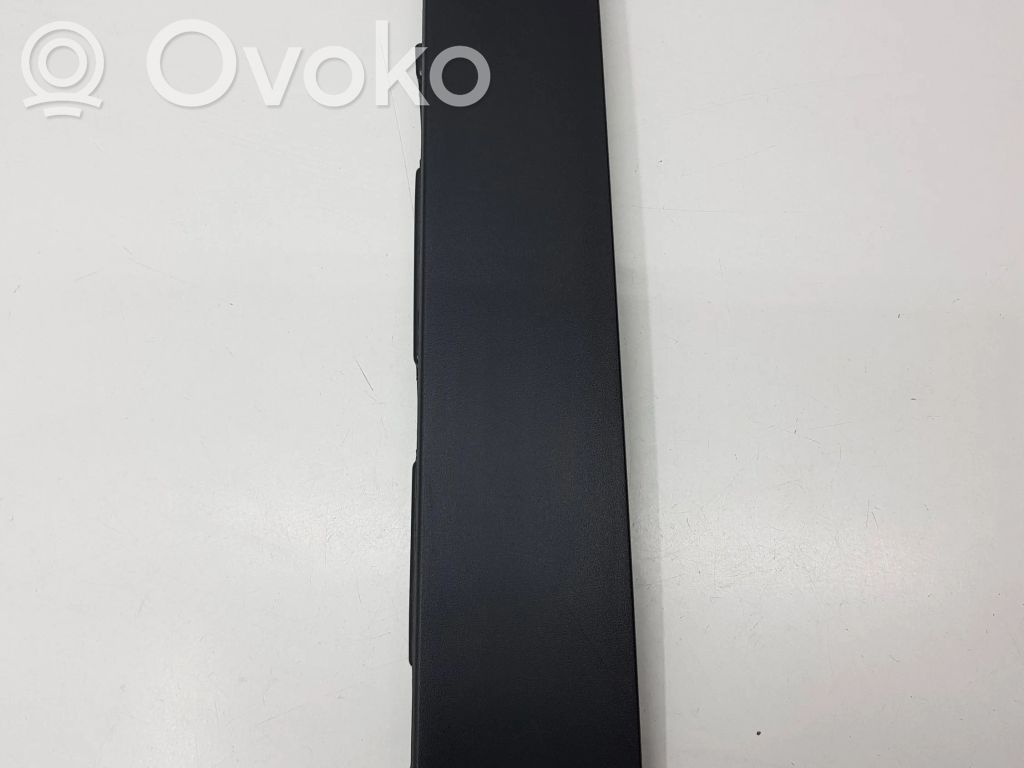 Renault Clio V Takaoven lasin muotolista 