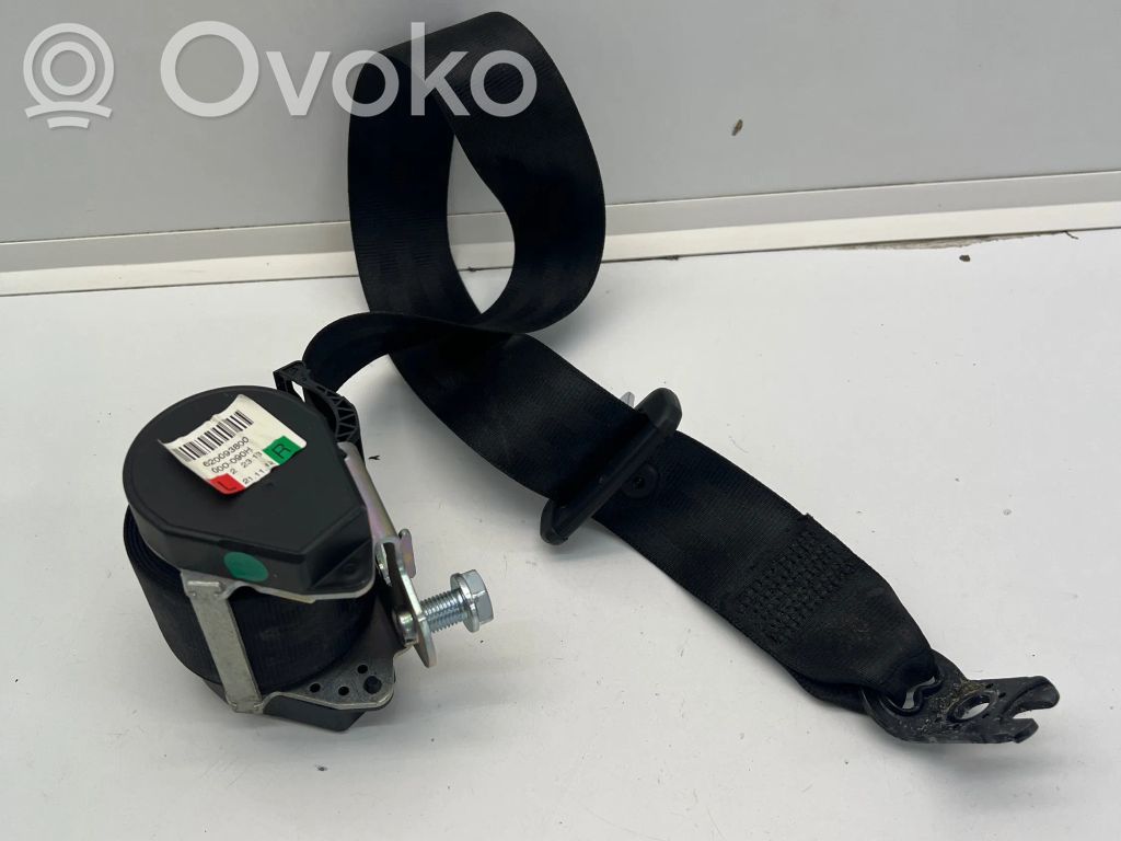 Audi A3 S3 8V Cinturón trasero 
