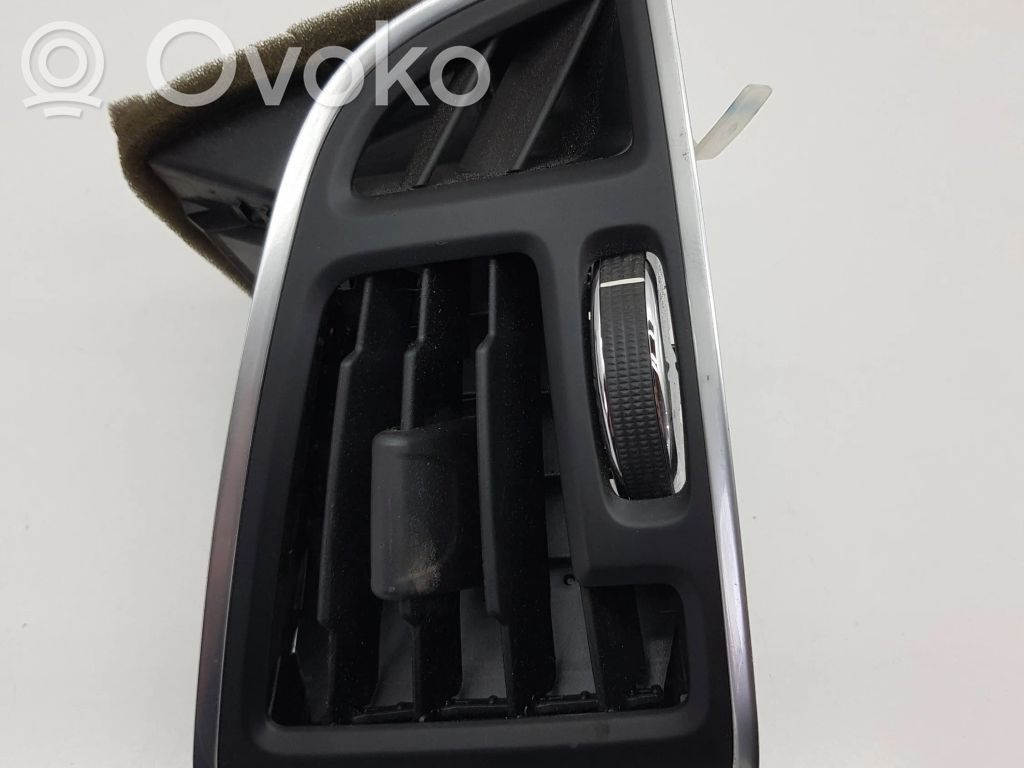 Ford Focus C-MAX Boczna kratka nawiewu deski rozdzielczej 
