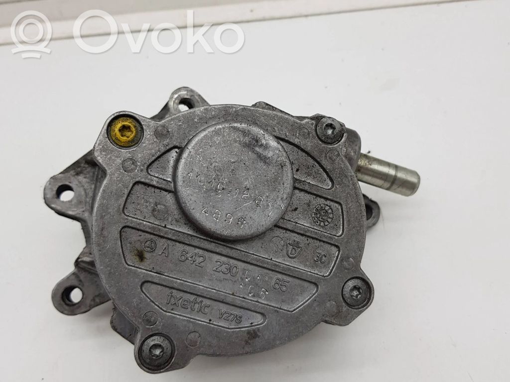 Mercedes-Benz S W222 Vacuum pump 