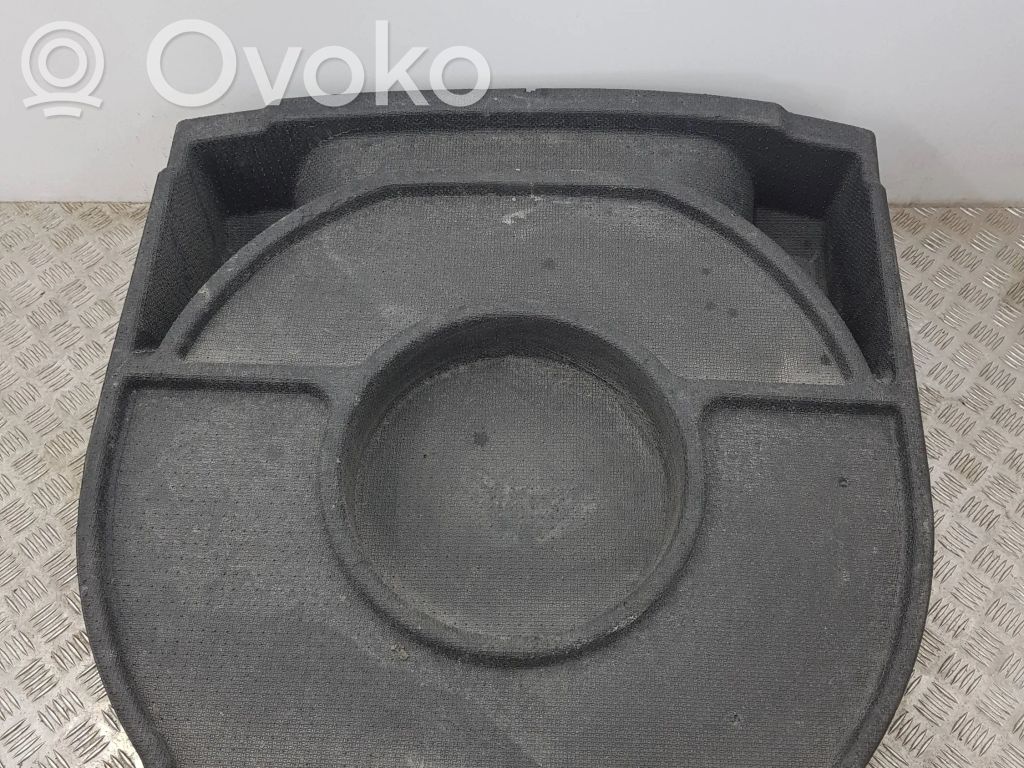 Podłoga bagażnika   96662553