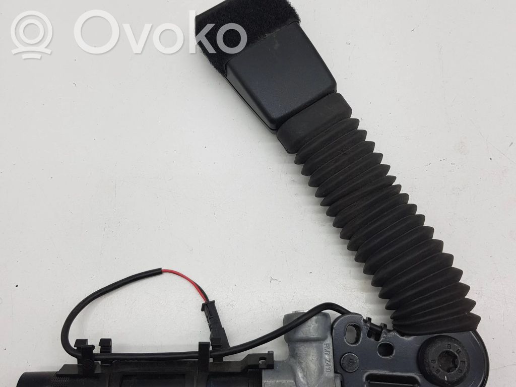 BMW 5 F10 F11 Front seatbelt buckle 