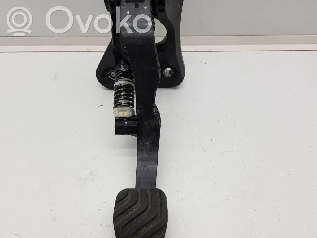 Renault Clio V Pedal de embrague 