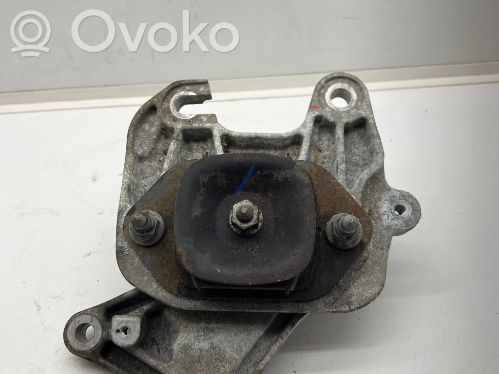 Renault Trafic III (X82) Engine mount bracket 