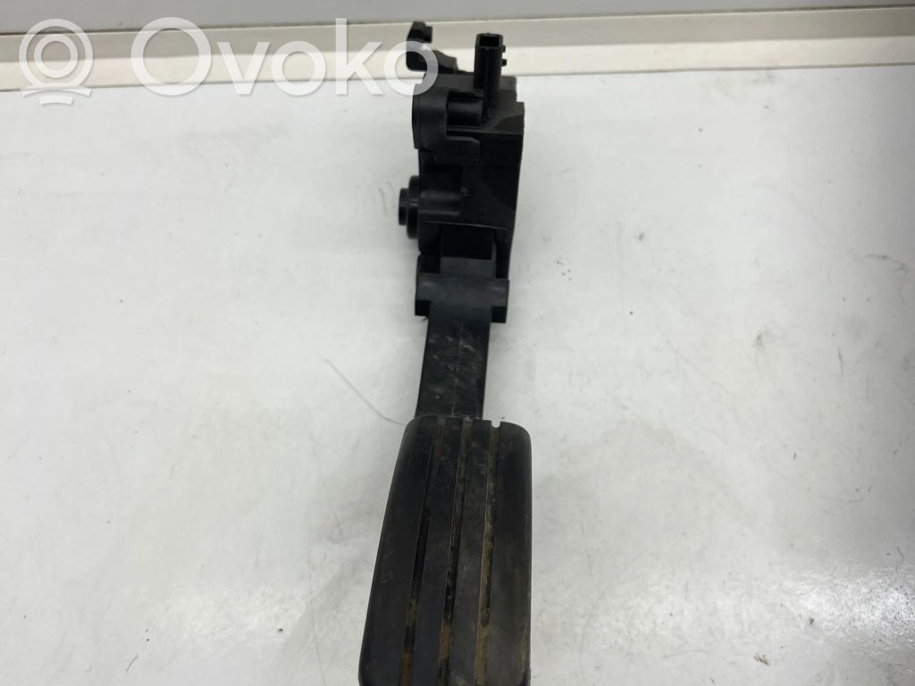 Renault Trafic III (X82) Gaspedal 