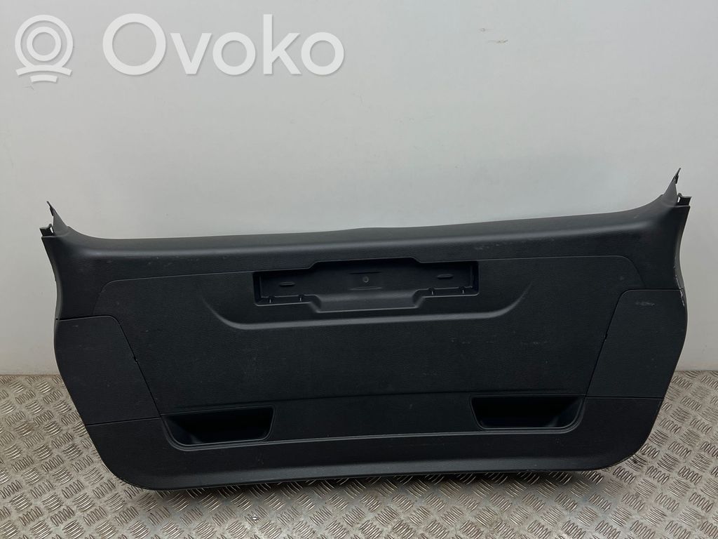 BMW 2 F46 Tailgate trim 