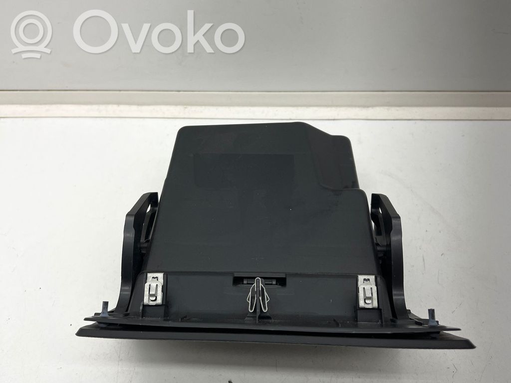 BMW 2 F46 Compartimiento/consola central del panel 