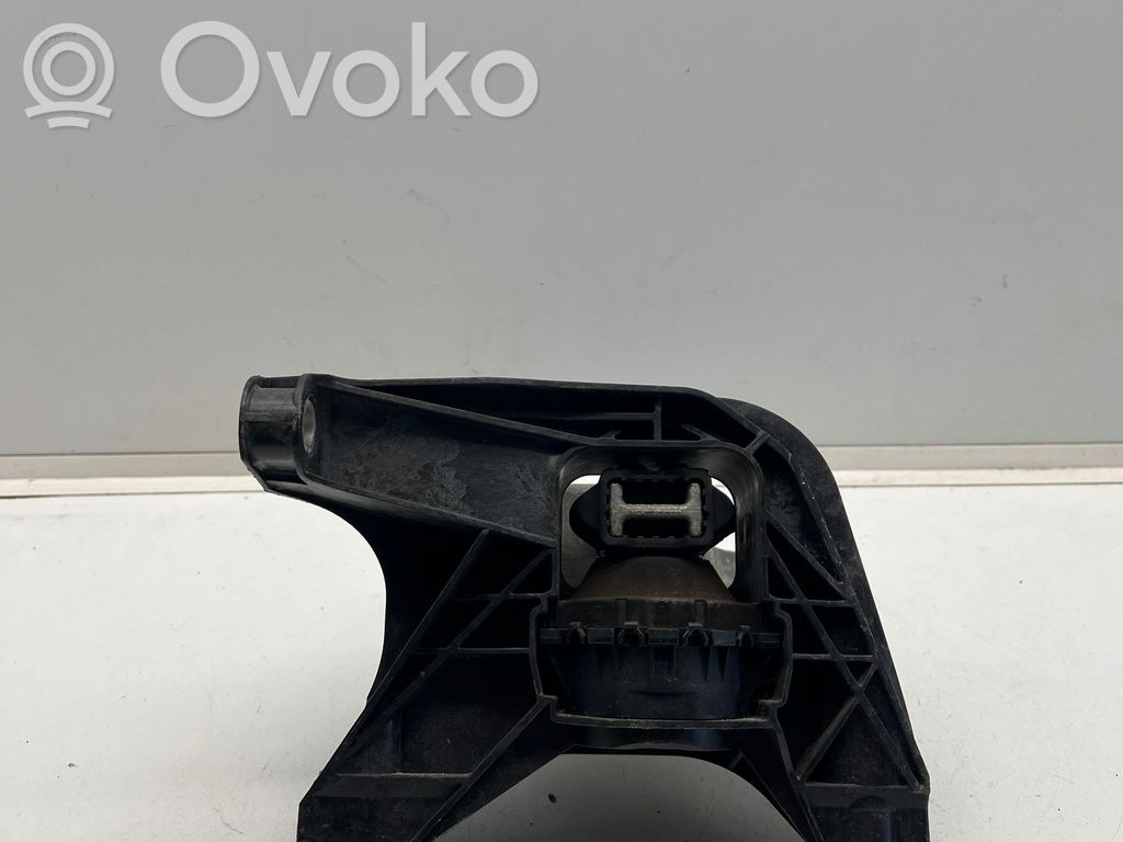 Citroen C4 II Picasso Engine mount bracket 