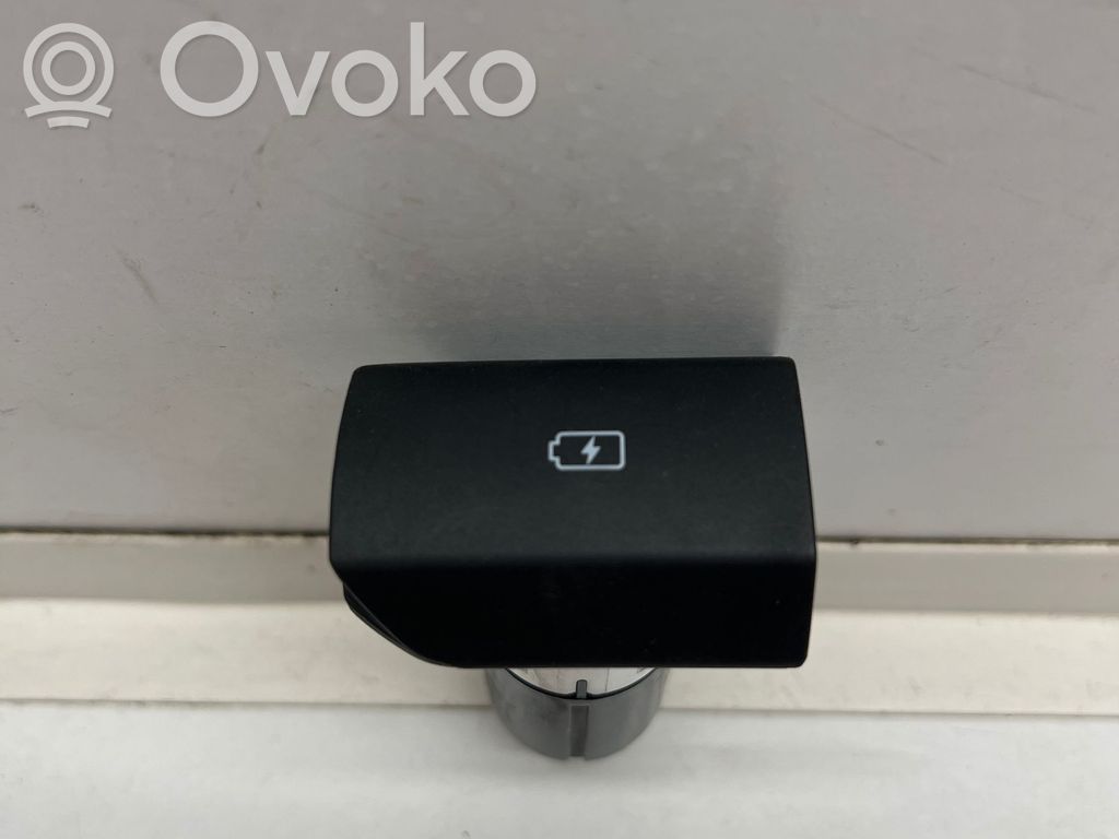KIA Ceed Enchufe conector USB 