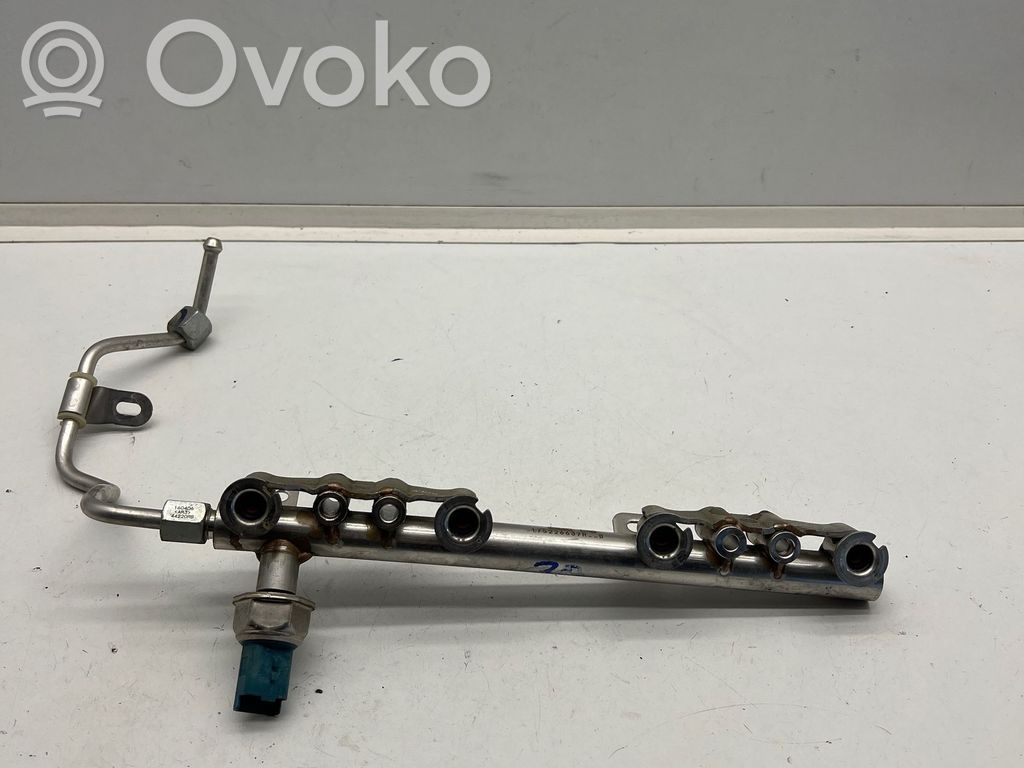 Nissan Qashqai Fuel main line pipe 