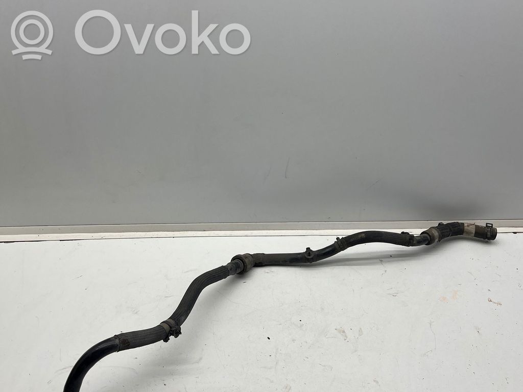 Jaguar I-Pace Engine coolant pipe/hose 