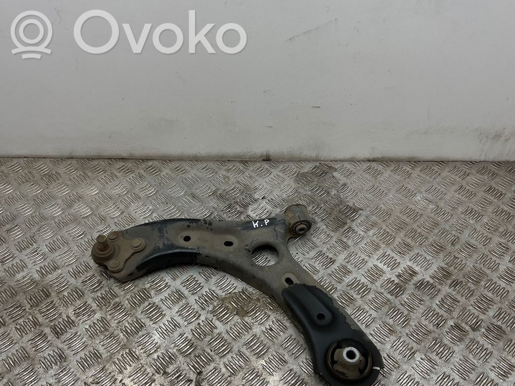 KIA Optima Front lower control arm/wishbone 