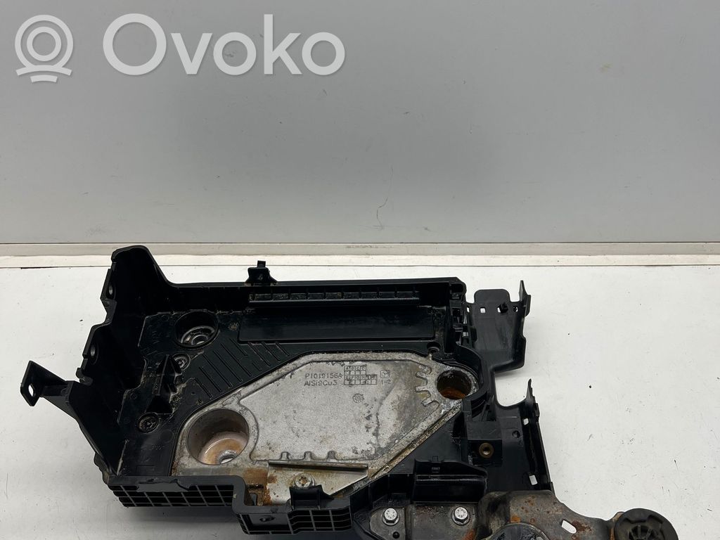 Renault Clio V Battery tray 
