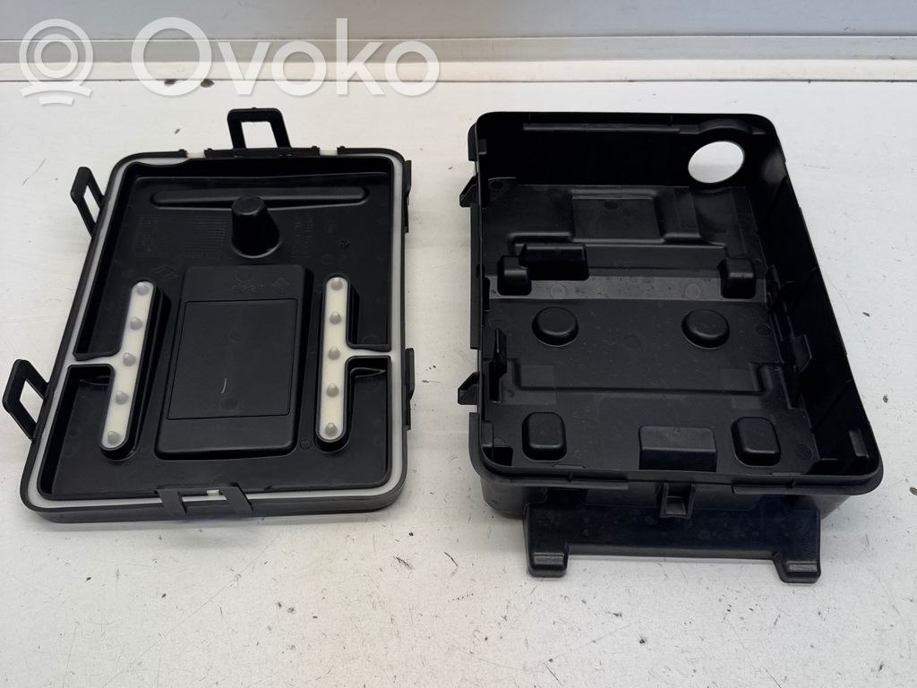 Renault Clio V Fuse box set 