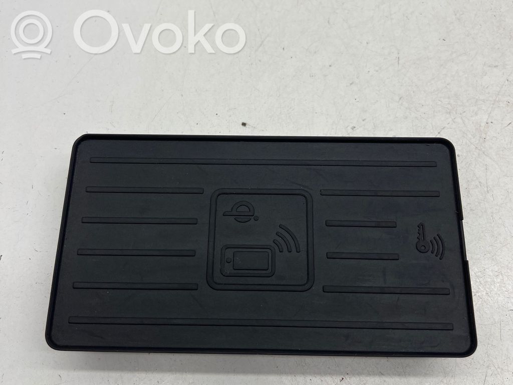 Audi A4 S4 B9 Wireless charging module 