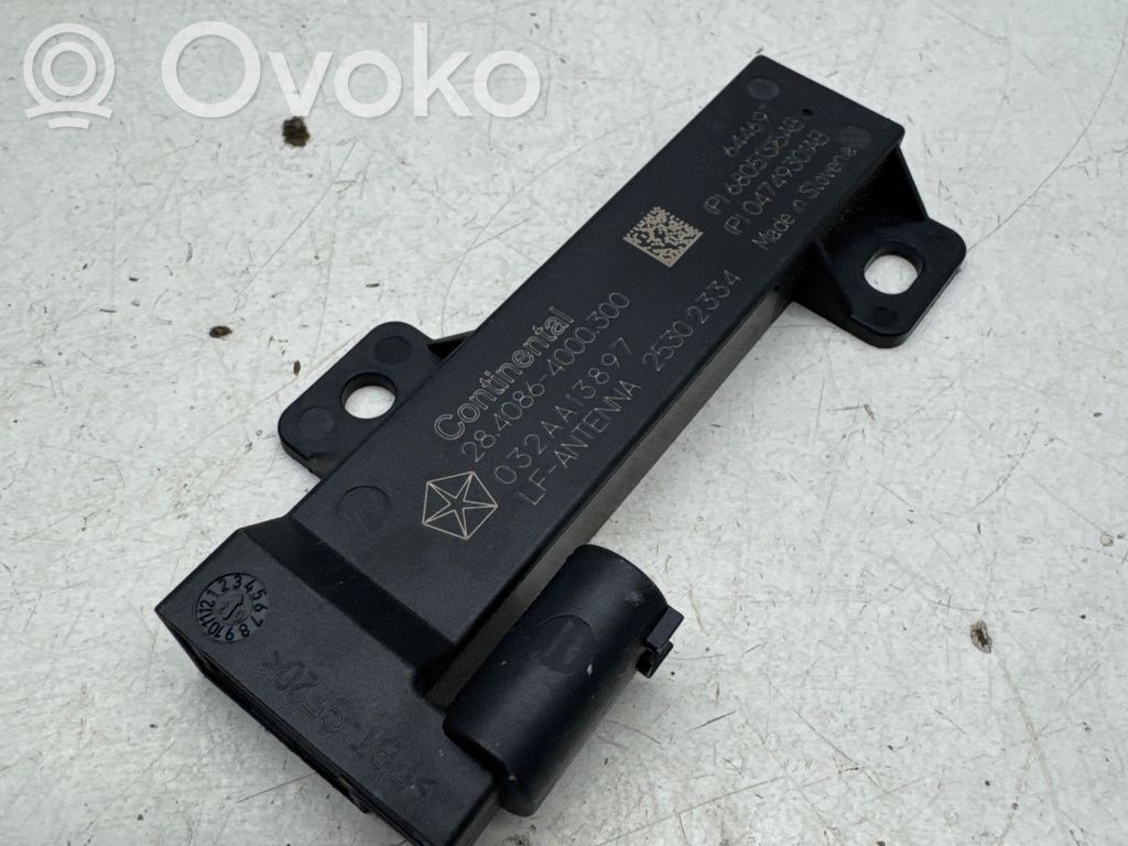 Jeep Compass Antenos stiprintuvas 