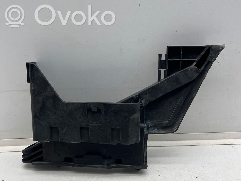 BMW X1 U11 Engine control unit box 