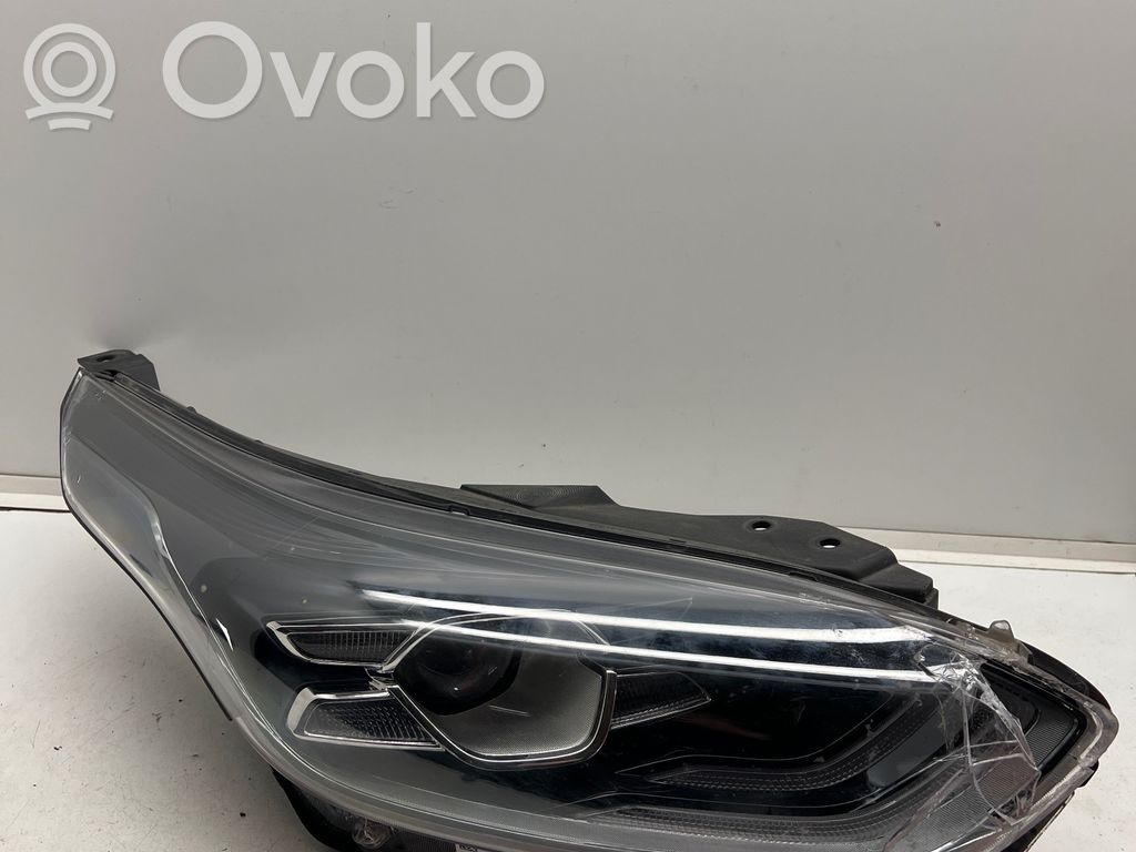 KIA Ceed Headlight/headlamp 
