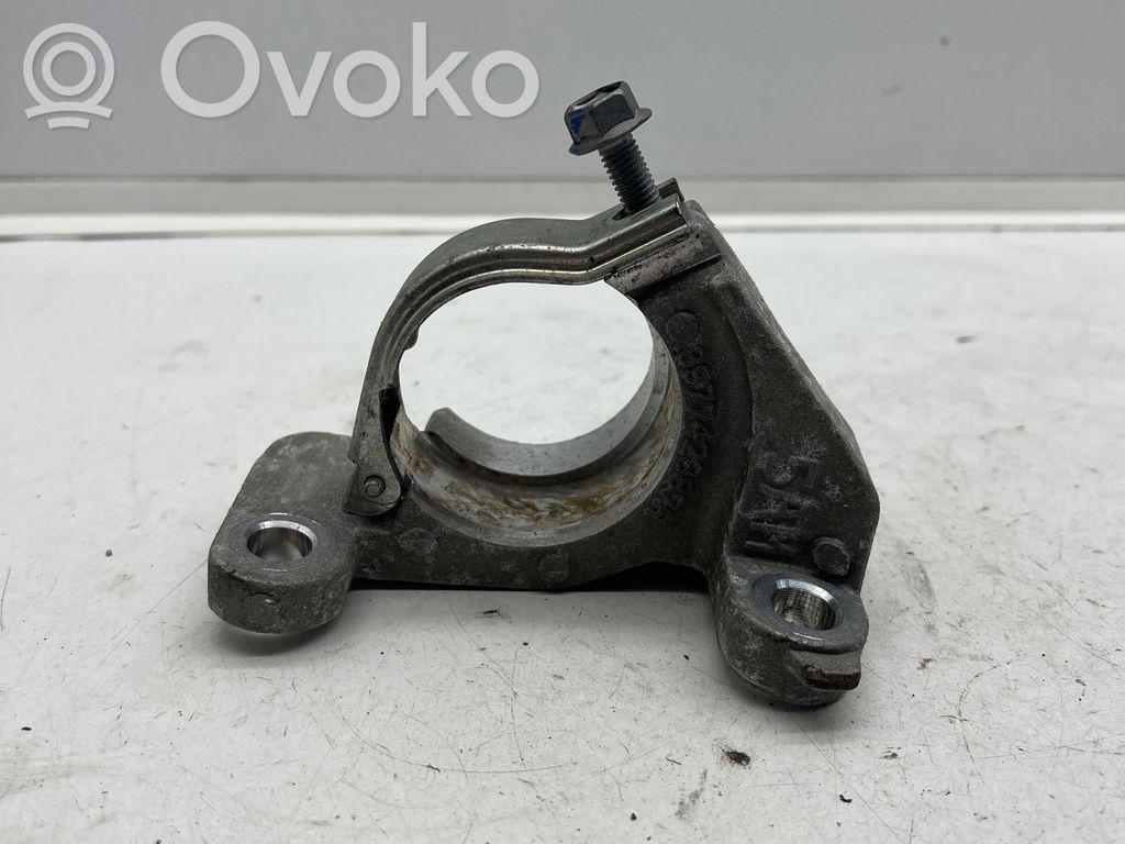 Renault Zoe Driveshaft support bearing bracket 