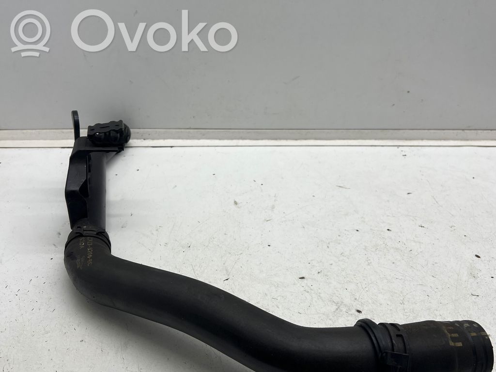 Jaguar XF X250 Tubo flessibile del liquido di raffreddamento del motore 