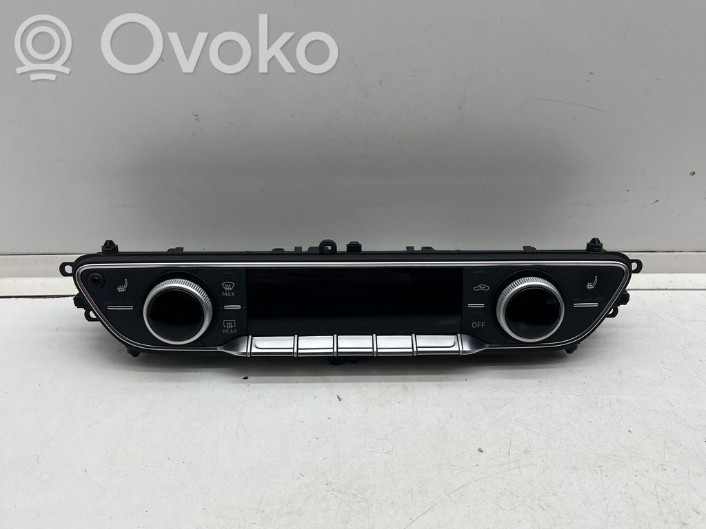 Audi A5 Climate control unit 