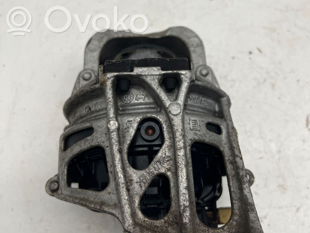 Audi A5 Engine mount bracket 