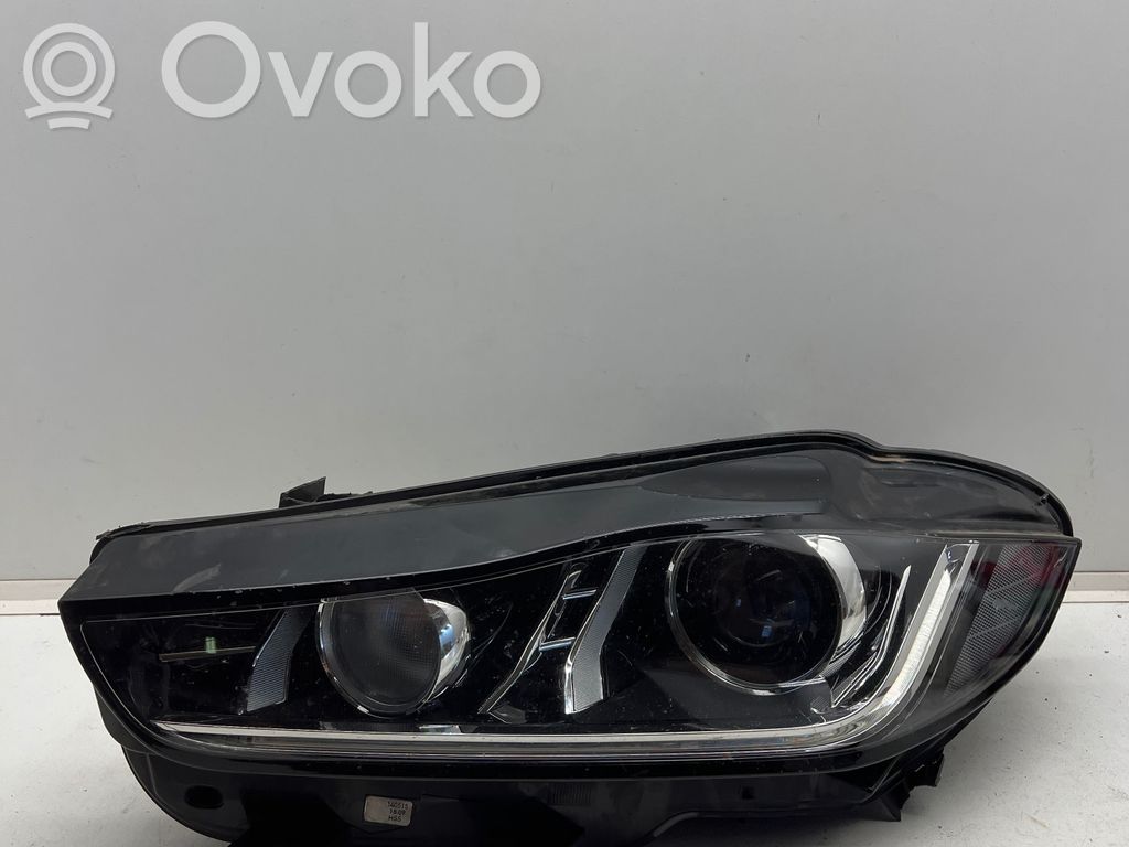 Jaguar XE Scheinwerfer 