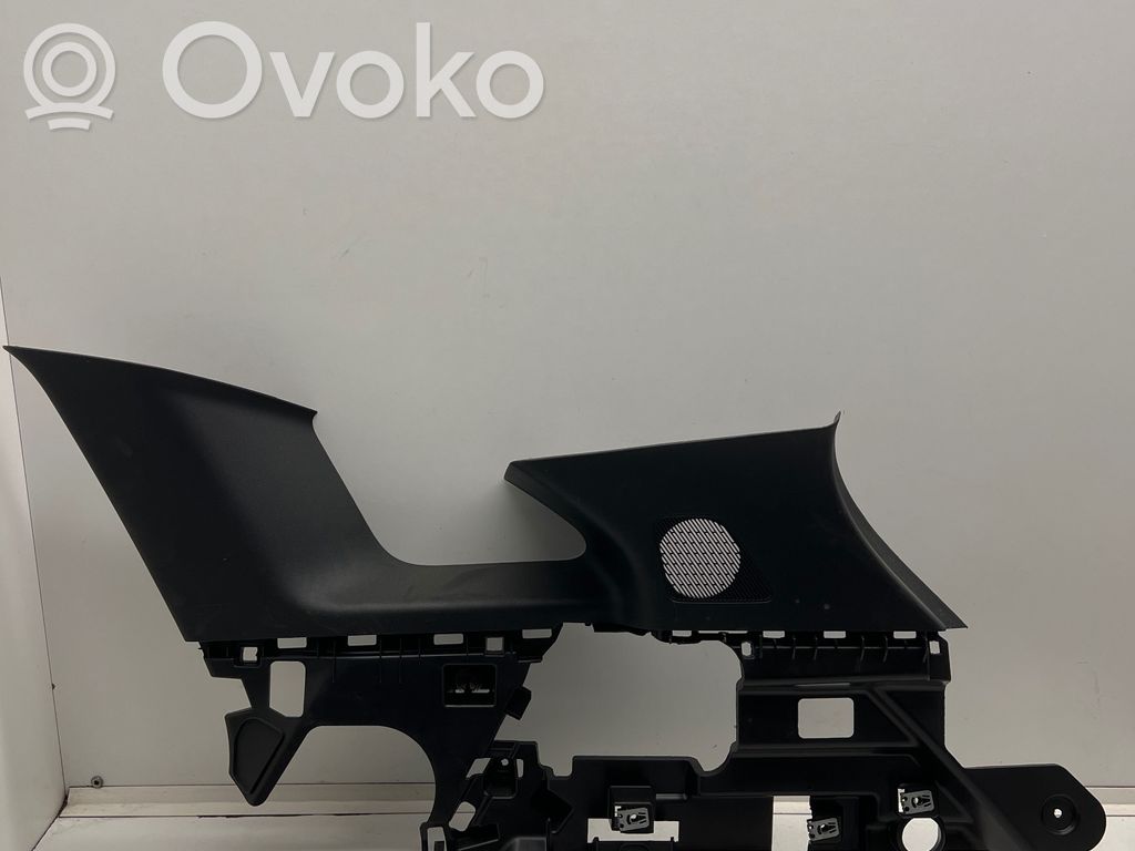 Renault Austral Tailgate/trunk side cover trim 
