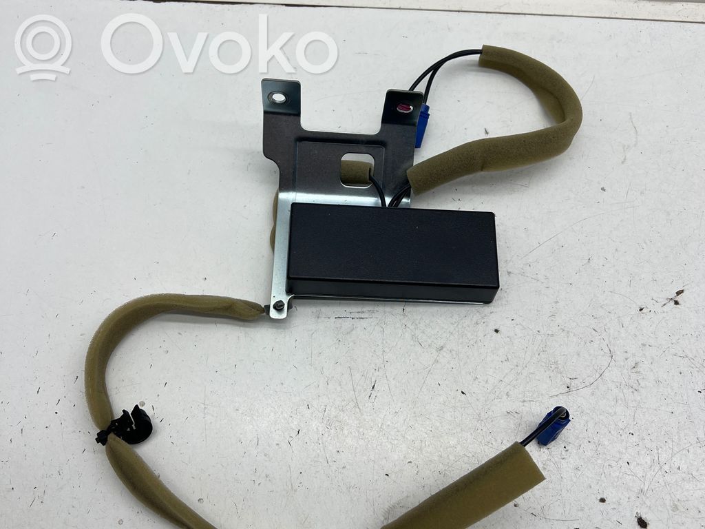 Dacia Spring Aerial GPS antenna 