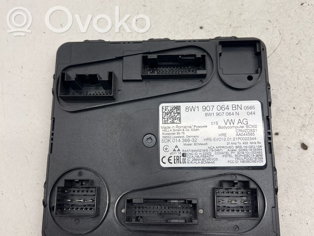 Audi A4 S4 B9 8W Module confort 