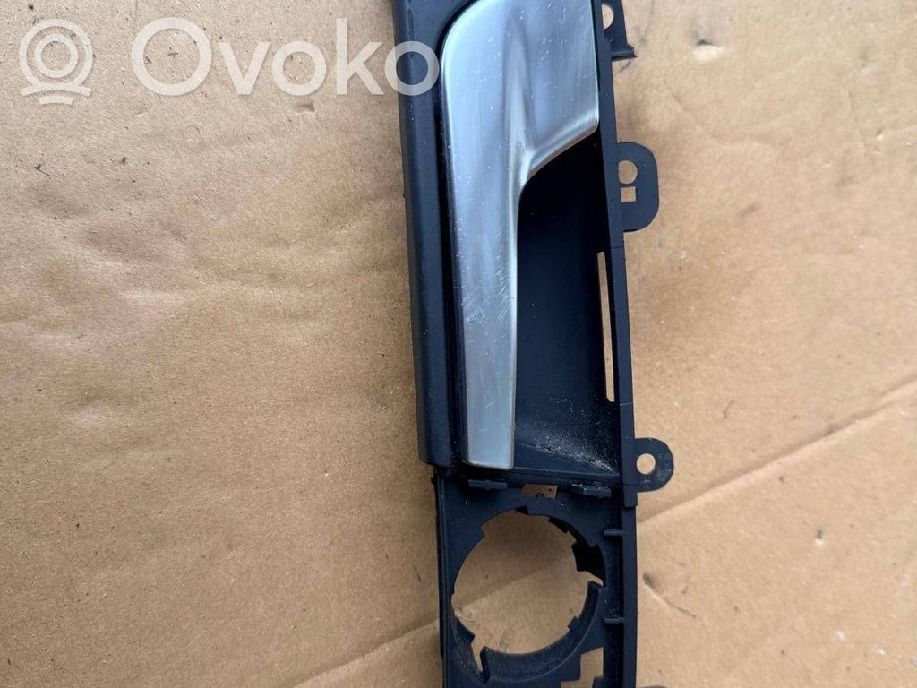 Audi A3 S3 8P Manecilla interna puerta trasera 