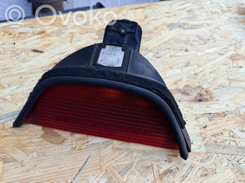 BMW 5 E39 Third/center stoplight 