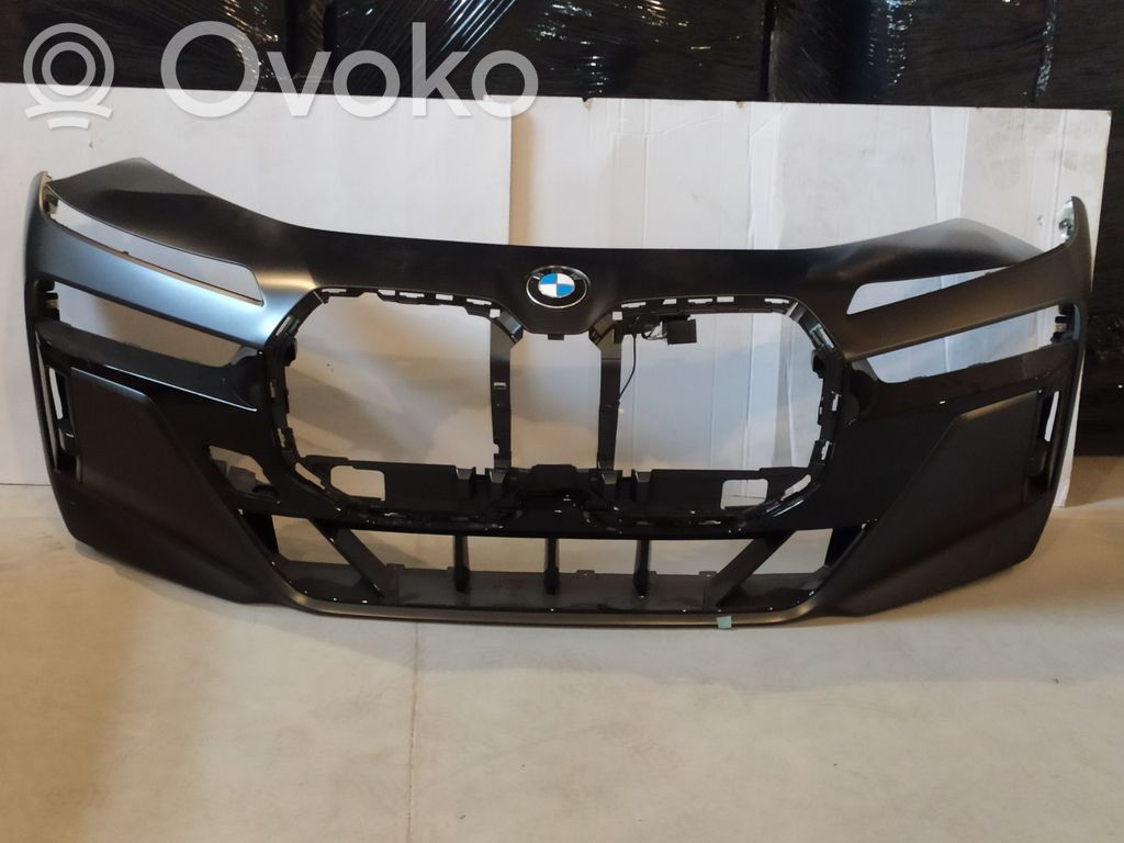 BMW 7 G70 Front bumper 