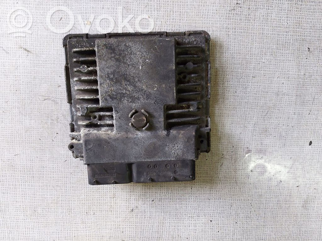 Volkswagen Golf VI Engine control unit/module 