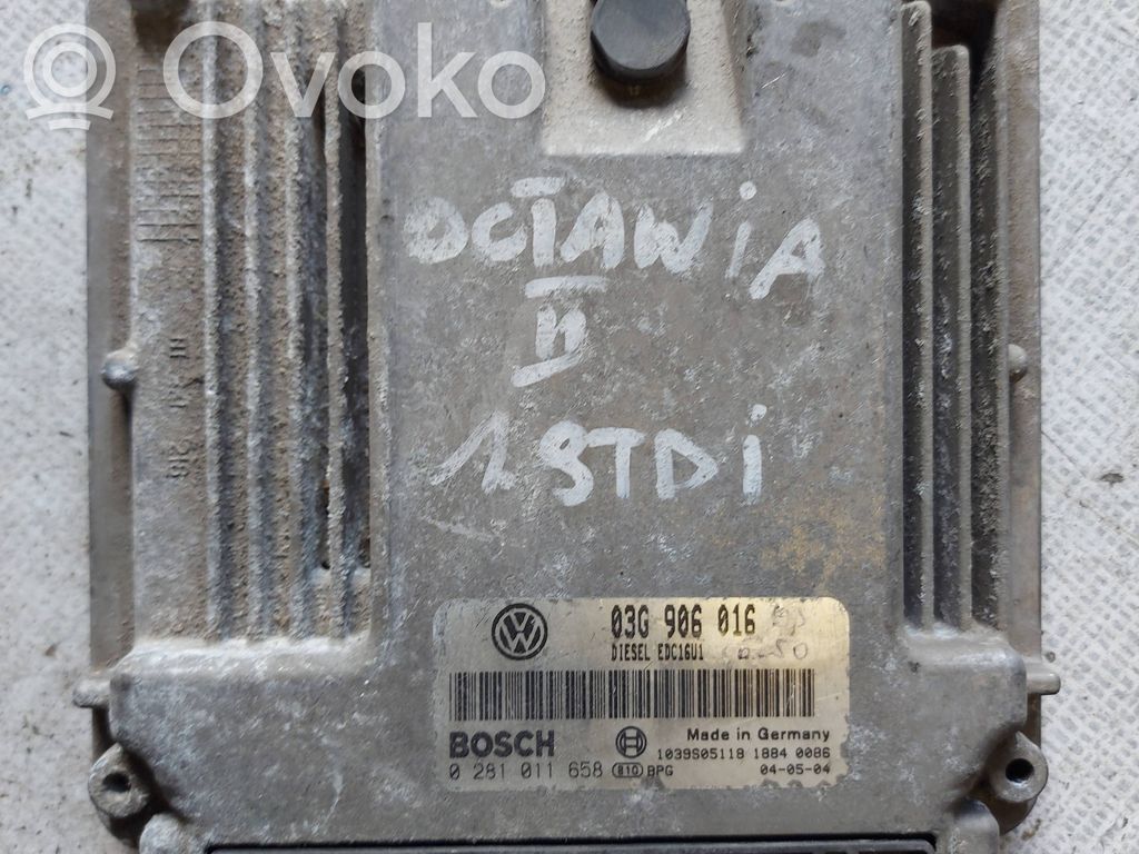 Skoda Octavia Mk2 (1Z) Engine control unit/module 