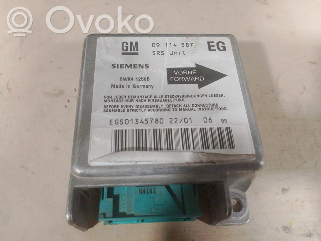 Opel Combo B Airbag control unit/module 