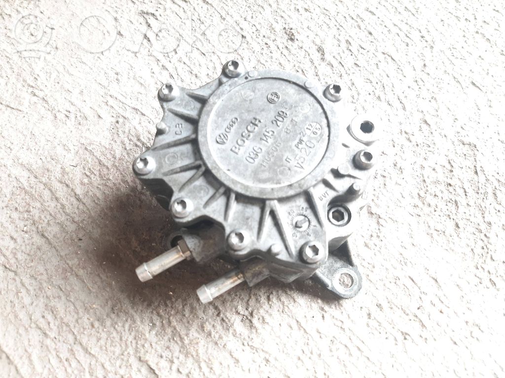 Volkswagen PASSAT B6 Unterdruckpumpe Vakuumpumpe 