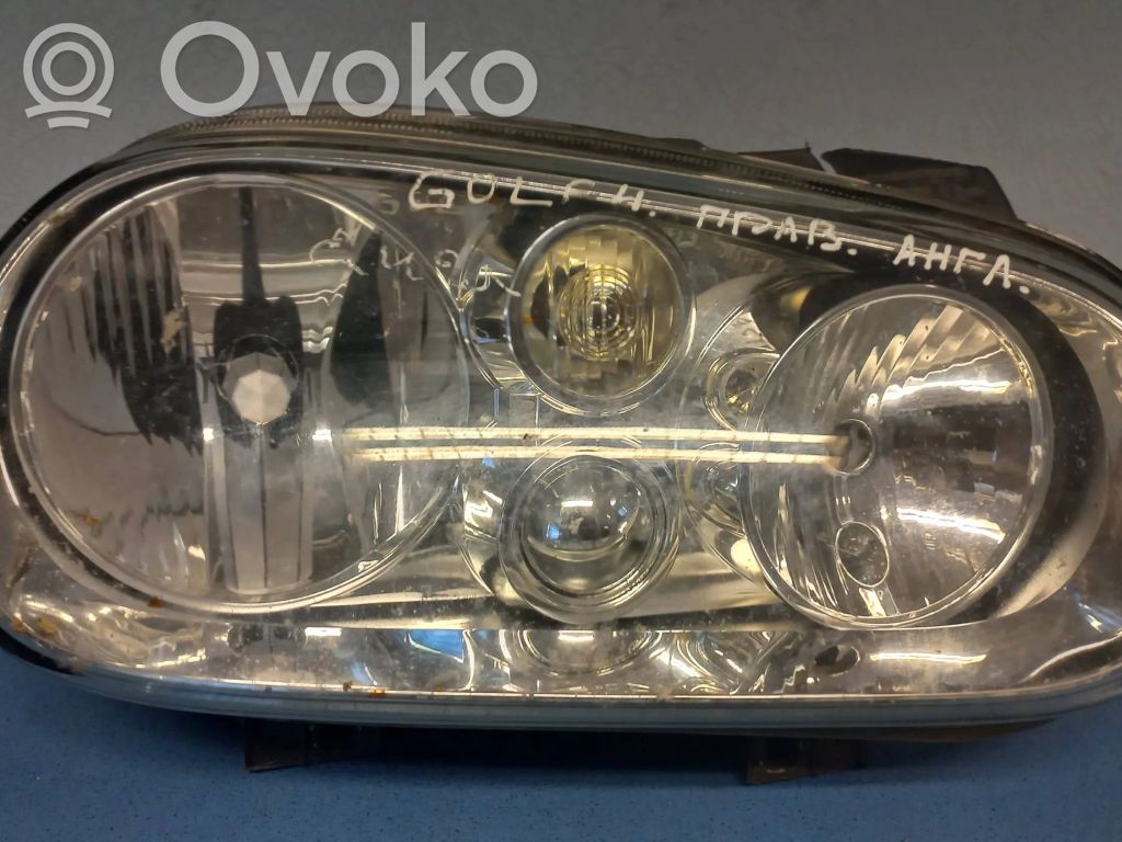 Lampa przednia   67742045