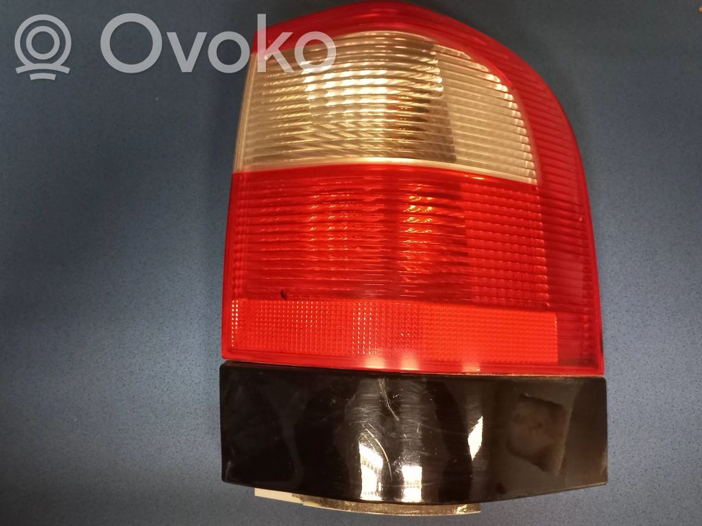 Rear/tail lights   964464